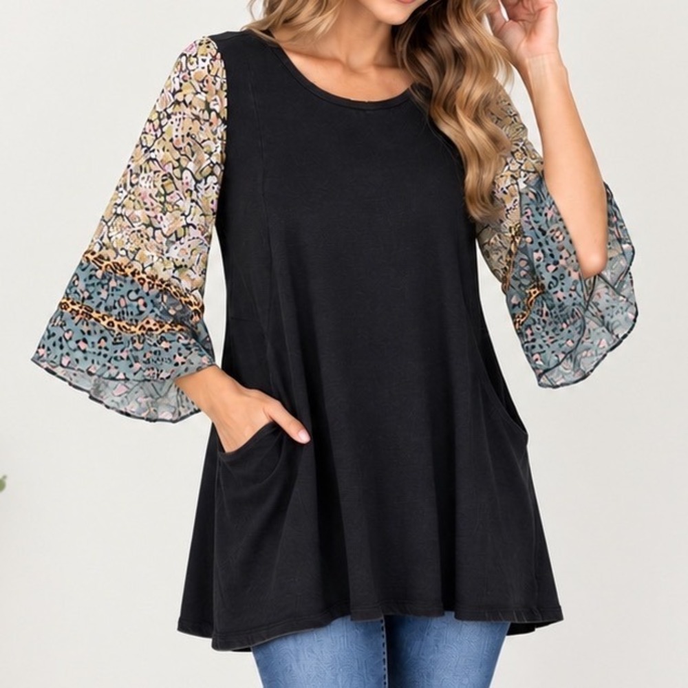 Umgee Black Boho Linen Blend Print Bell Sleeve Swing Top Floral Leopard Pockets